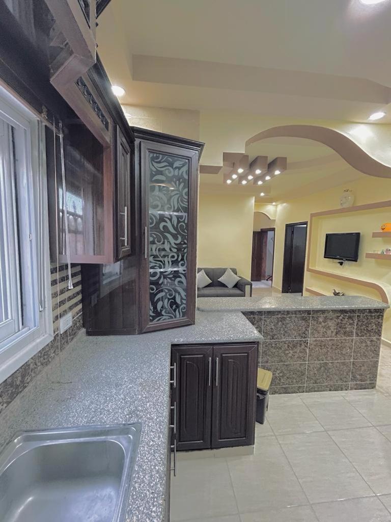 Leen Guest House Вади Муса Екстериор снимка
