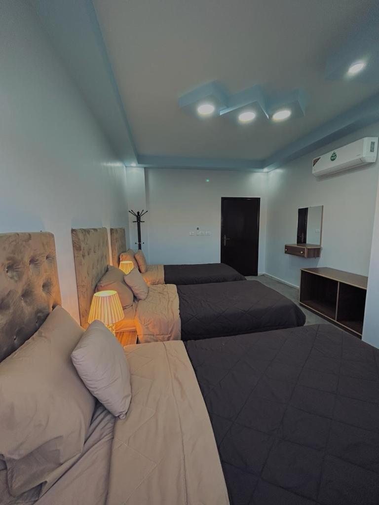Leen Guest House Вади Муса Екстериор снимка
